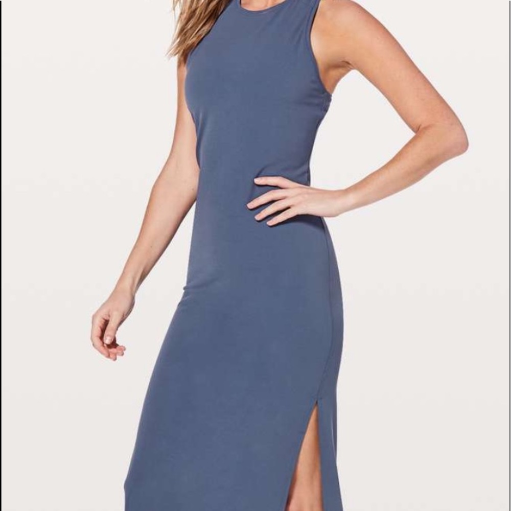 Lululemon Get Going Dress
Moody Blues size 6 NWT